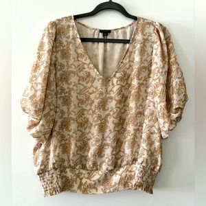 Ann Taylor Short Sleeve Puff Blouse Gold and Cream Size Large